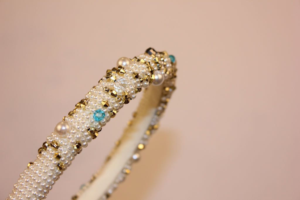 Golden hairband